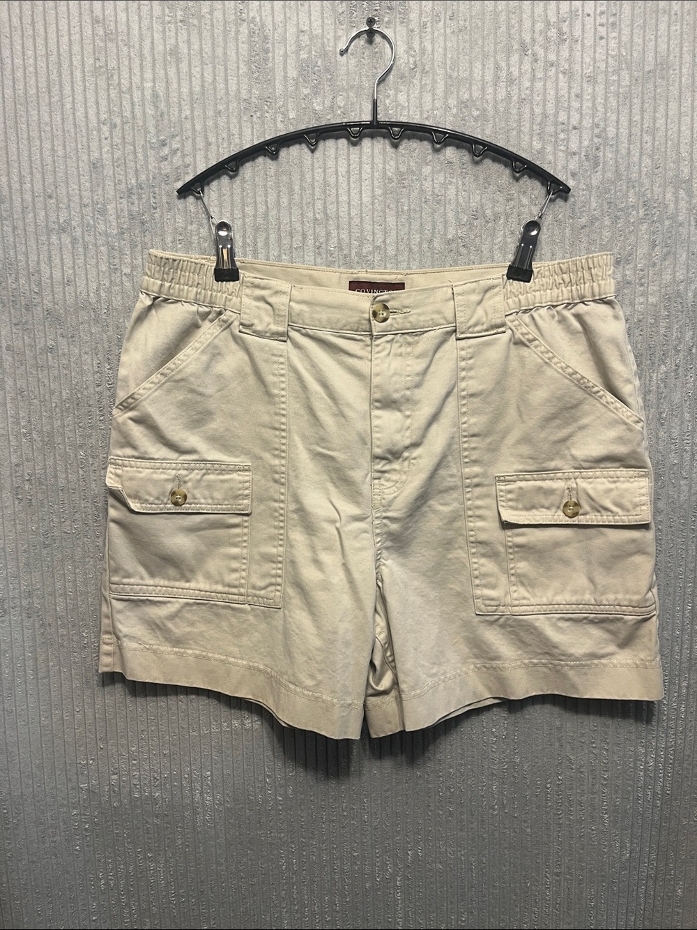Covington Khaki Cargo Shorts with Utility Pockets 34